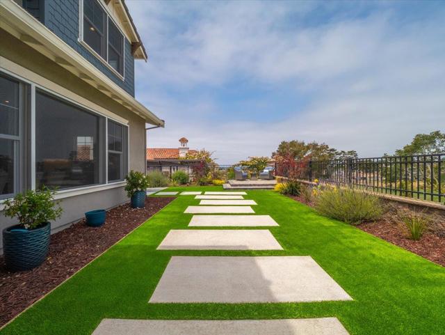 1767 Fairway Court, Seaside CA: https://media.crmls.org/mediaz/690036e6-66cc-4e98-b7bc-ec9bde374255.jpg
