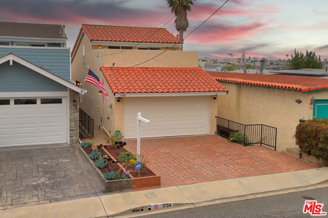 1734 Harper Avenue, Redondo Beach, California 90278, 3 Bedrooms Bedrooms, ,3 BathroomsBathrooms,Residential,Sold,Harper,23287127