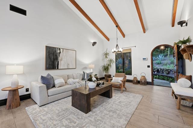 Detail Gallery Image 15 of 67 For 1111 Palomino Rd, Fallbrook,  CA 92028 - 4 Beds | 3 Baths