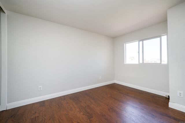 Detail Gallery Image 36 of 44 For 1688 Crystal Ridge Ct, Vista,  CA 92081 - 4 Beds | 2/1 Baths
