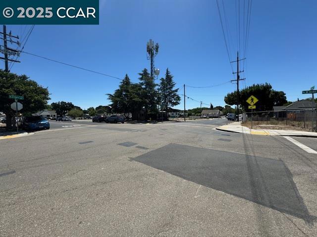 201 Ohara, Oakley CA: https://media.crmls.org/mediaz/6901d5ff-4f69-416e-bf21-cee710a7009c.jpg