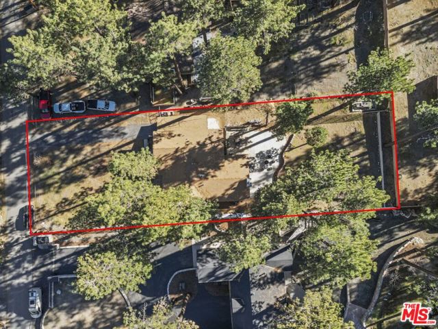 1197 Oriole Road, Wrightwood CA: https://media.crmls.org/mediaz/6901f9d2-a2ed-4e13-bcd9-fd0132087398.jpg