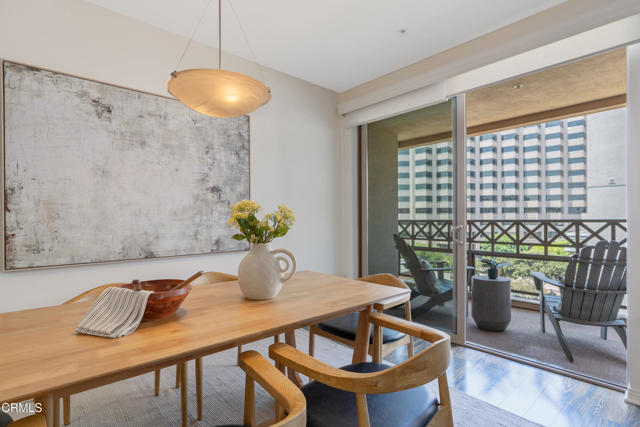 931 E Walnut Street, Pasadena CA: https://media.crmls.org/mediaz/69037b56-012f-496f-b755-6d8def9965cf.jpg