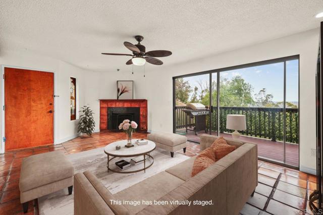 Detail Gallery Image 3 of 29 For 4971 Vista Pl #B,  San Diego,  CA 92116 - 3 Beds | 2/1 Baths