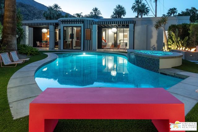 153 W El Camino Way, Palm Springs, CA 92264
