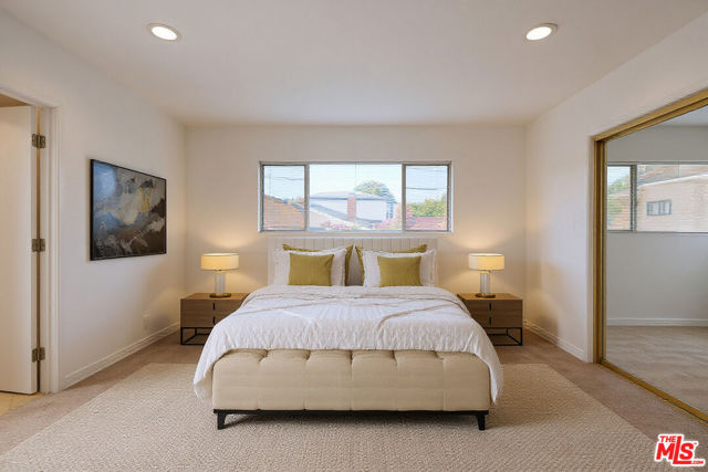 8048 Stewart Avenue, Los Angeles CA: https://media.crmls.org/mediaz/690605c5-a5c2-4504-960b-596daa882726.jpg