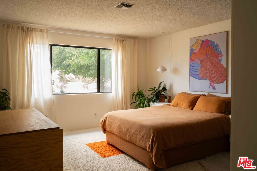 MLS #25598609 image #26