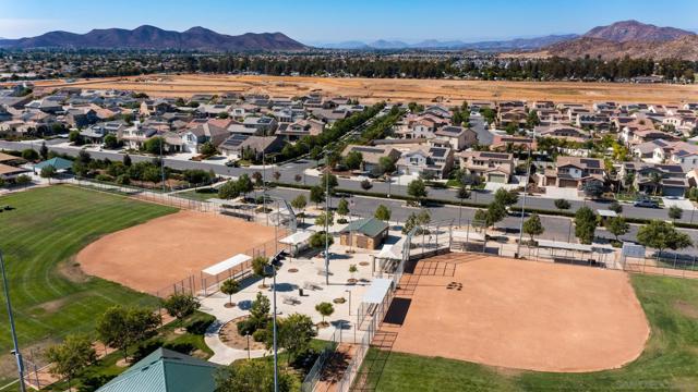 Image 5 of 36 For 31129 Quarter Horse Way
