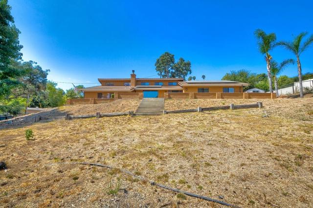 Detail Gallery Image 4 of 36 For 3203 Green Canyon Rd, Fallbrook,  CA 92028 - 3 Beds | 2 Baths