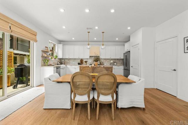 Detail Gallery Image 17 of 69 For 1763 Laurelwood Way, Oceanside,  CA 92057 - 3 Beds | 2/1 Baths