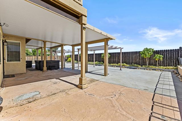 25231 Ridgemoor Road, Menifee CA: https://media.crmls.org/mediaz/69082058-781b-4f93-8d44-b5a898763ebc.jpg