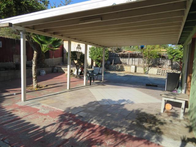 4021 Cherry Blossom Street, National City CA: https://media.crmls.org/mediaz/6908301d-57d6-43d1-bbe1-c53a16a05d1c.jpg