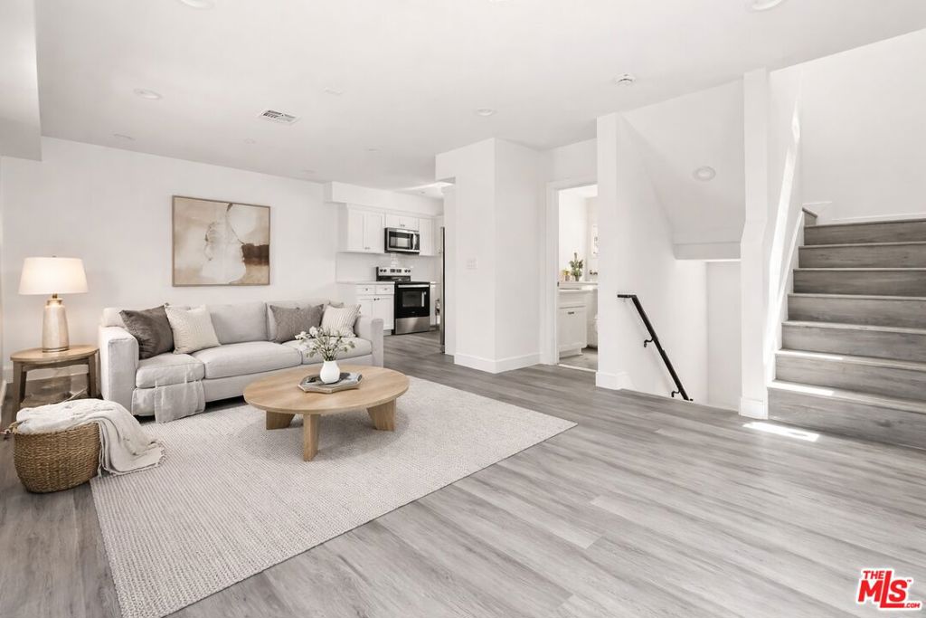 2936 West Boulevard #B