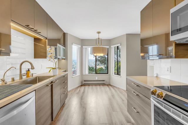 999 Carolina Street, San Francisco CA: https://media.crmls.org/mediaz/6909b72a-c834-491e-99ec-e943000b4c0c.jpg