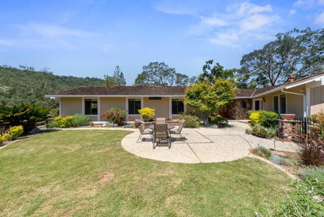 7175 Red Holly Court, San Jose CA: https://media.crmls.org/mediaz/690a7649-b95b-4b65-9466-6fe30ee110eb.jpg