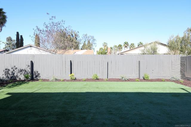 8686 Perseus Rd, San Diego CA: https://media.crmls.org/mediaz/690b2741-eb64-48fe-b803-919fbd437457.jpg