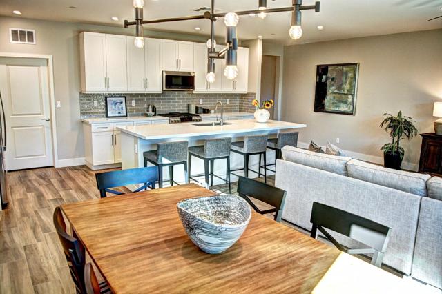 50810 Bee Canyon Drive, Indio CA: https://media.crmls.org/mediaz/690bf375-eca5-4493-98e0-0d29fdd36353.jpg