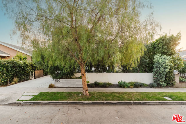 4128 Baywood Street, Los Angeles CA: https://media.crmls.org/mediaz/690c43f6-cff1-4c8a-ad79-893a0003edc4.jpg