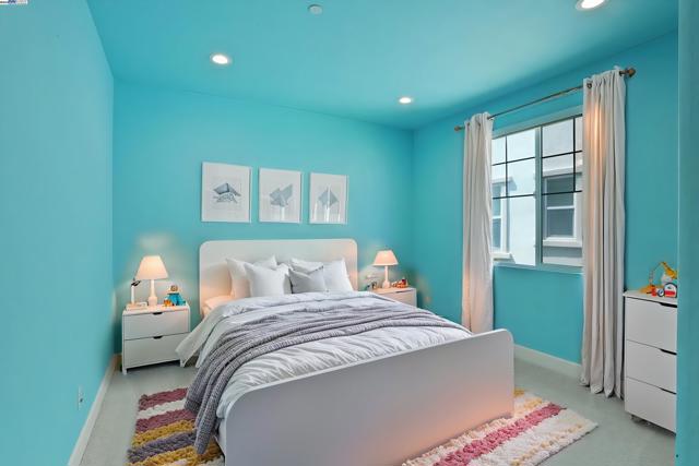 1503 S Oliveira Dr, Mountain House CA: https://media.crmls.org/mediaz/690c4b63-2170-4c58-b563-08f8e029735d.jpg