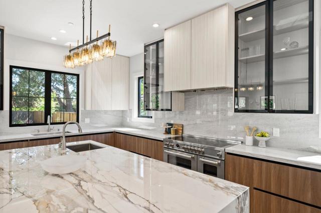 615 Chapman Drive, Campbell CA: https://media.crmls.org/mediaz/690eb297-f3ba-4f7b-81bc-6650fea6f7c0.jpg