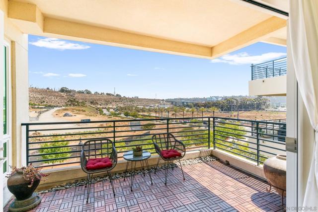 2400 Community Ln, San Diego CA: https://media.crmls.org/mediaz/690f4001-bc91-4040-8557-3d486c22a197.jpg