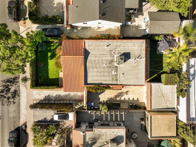 1250 Hauser Boulevard, Los Angeles CA: https://media.crmls.org/mediaz/6910da30-4269-485f-9e1a-0f9b01775484.jpg