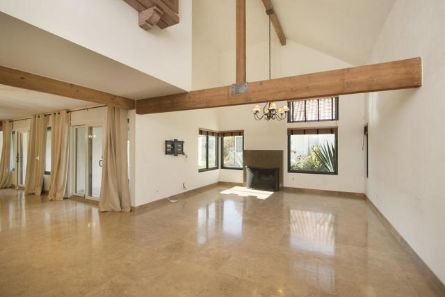 Image 6 of 42 For 73318 Shadow Mountain Drive B