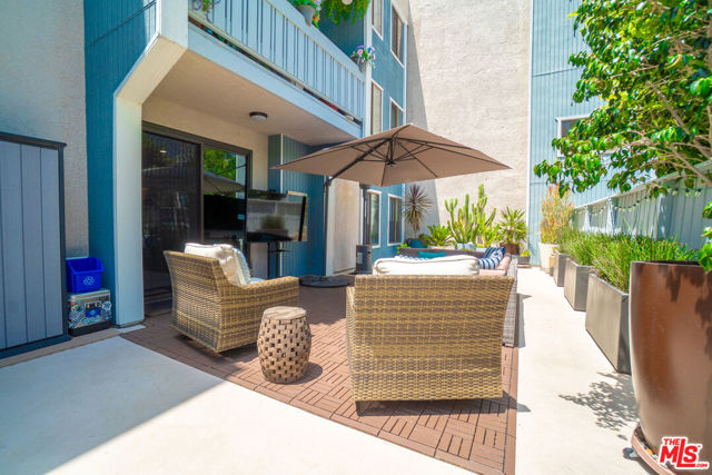 2 Bed Home for Sale in Los Angeles, California