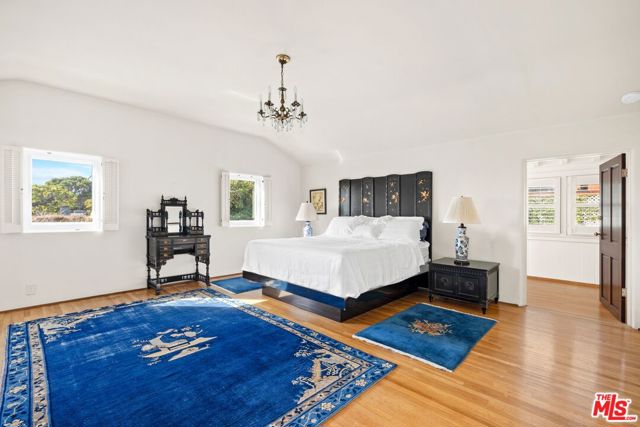 Drew Fenton | 311 Amalfi Drive Santa Monica CA | MLS: 7502806 Drew Fenton | 311 Amalfi Drive Santa Monica CA | MLS: 7502806