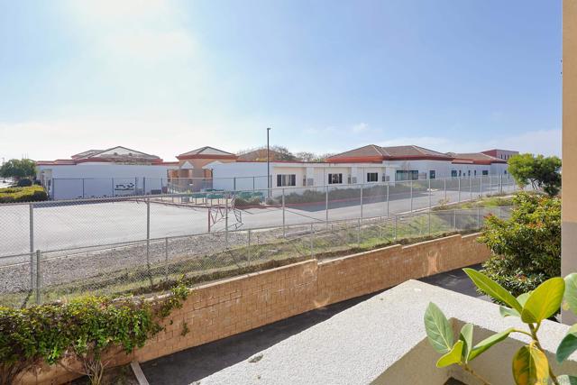 3887 Pell Place, San Diego CA: https://media.crmls.org/mediaz/69143695-28e8-4a74-8a5f-ca3f3bb601e8.jpg