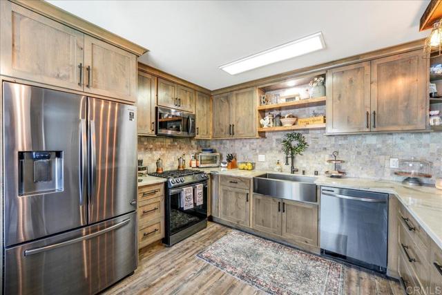 Detail Gallery Image 10 of 30 For 10212 Swanton Dr, Santee,  CA 92071 - 4 Beds | 2 Baths