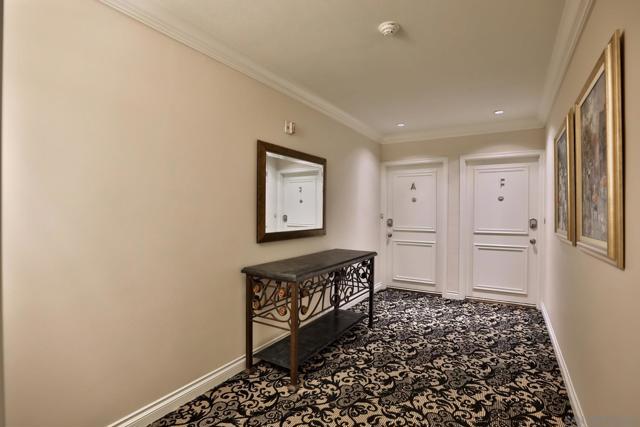 220 Coast Blvd, La Jolla CA: https://media.crmls.org/mediaz/6915fa87-ab8d-4dae-b0cc-f22e7664f2ea.jpg