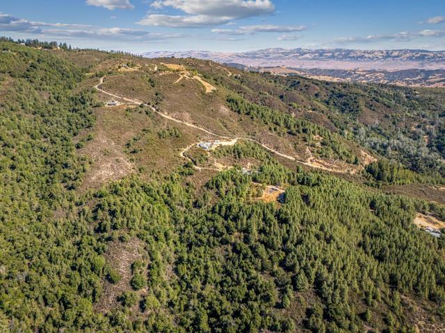 6787 Croy Road, Morgan Hill CA: https://media.crmls.org/mediaz/69162c11-6b3a-4bdc-b57c-5ddebad20044.jpg
