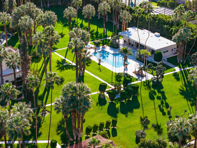 457 W Hermosa Place, Palm Springs, CA 92262