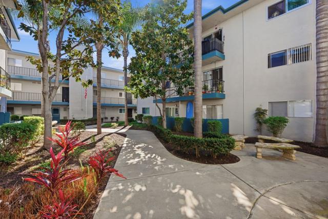 Image 22 of 23 For 4875 Cole St  69