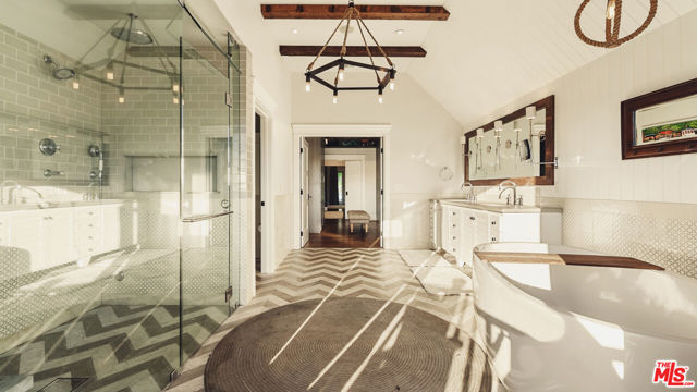 538 14th Street photo 14