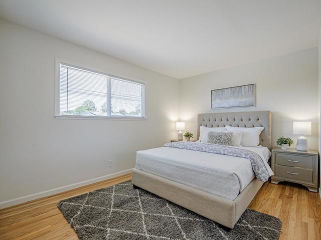 917 Sir Francis Avenue, Capitola CA: https://media.crmls.org/mediaz/691abada-b096-4719-ae98-5e16392c72a9.jpg