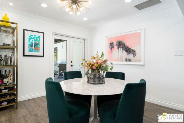 1861 S Palm Canyon Drive, Palm Springs CA: https://media.crmls.org/mediaz/691acc5a-5b31-47b5-827e-ace11f18309d.jpg