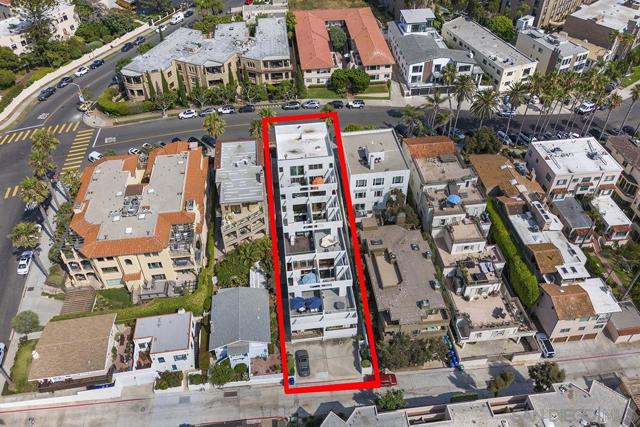 356 Prospect Street, La Jolla CA: https://media.crmls.org/mediaz/691b198b-348d-4007-a26f-6a59b352ad6b.jpg