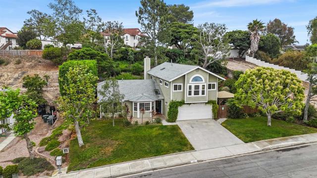 915 Lake Ridge Drive, San Marcos CA: https://media.crmls.org/mediaz/691db9fb-c877-4658-90d5-5414e710fdfc.jpg