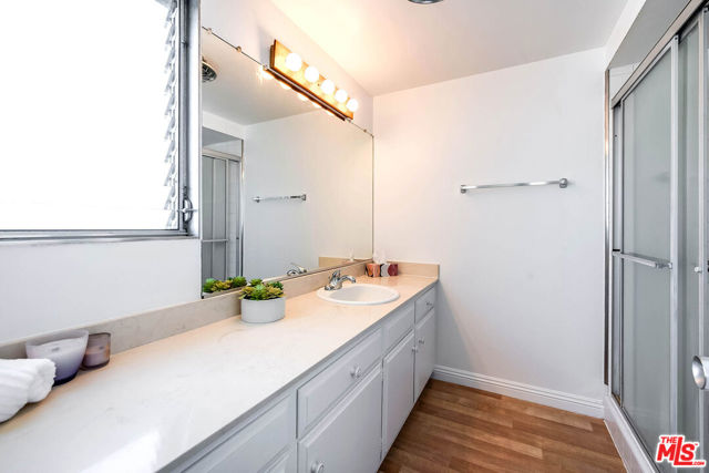 4331 W Sarah Street, Burbank CA: https://media.crmls.org/mediaz/691ea108-b409-4327-8e0d-9f7a23c2350e.jpg