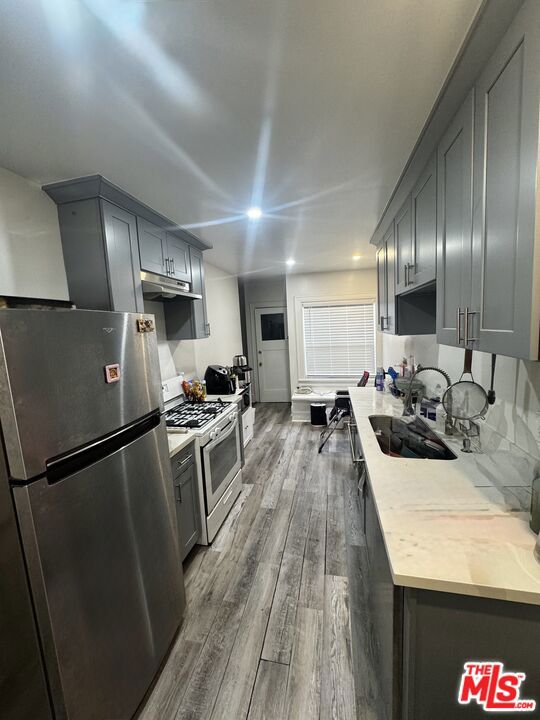 2922 8th Avenue, Los Angeles CA: https://media.crmls.org/mediaz/691ea214-232d-4a31-bc83-87f6aac08d6b.jpg
