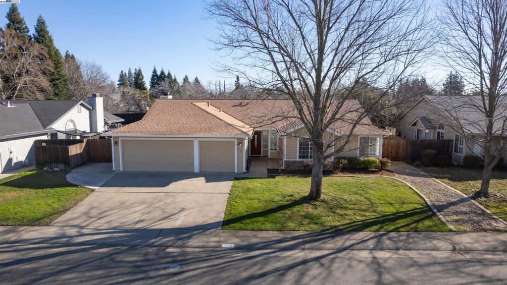 6324 Old Orchard Way