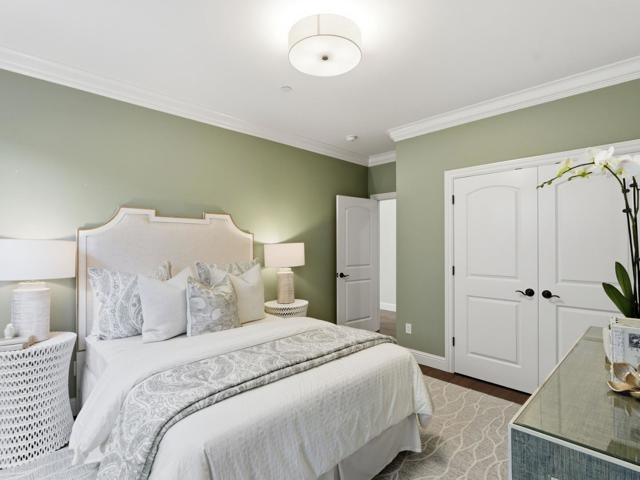 Image 22 of 55 For 345 Vine Street