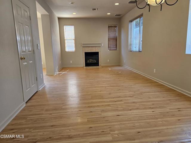 5616 Etiwanda Avenue, Tarzana CA: https://media.crmls.org/mediaz/6920612d-f868-4706-8e38-bca812e6815e.jpg