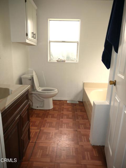 397 Hupa Street, Ventura CA: https://media.crmls.org/mediaz/69208d6d-e6a6-42df-88a4-c25e2131db2e.jpg