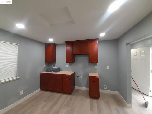 127 E 6th, Tracy CA: https://media.crmls.org/mediaz/69211ff0-5460-457c-b6e2-07073f775f8a.jpg