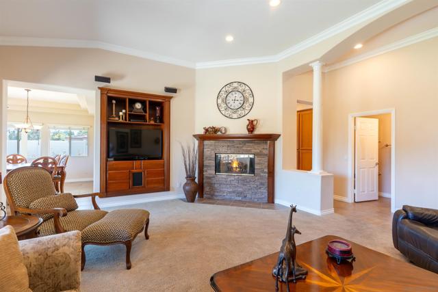 2059 Avocado Knoll Lane, Fallbrook CA: https://media.crmls.org/mediaz/69220a9f-2643-4608-8761-870bb355825d.jpg
