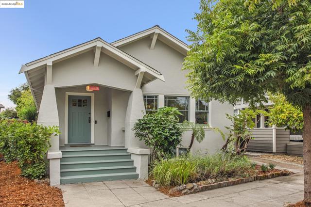 419 43rd St., Oakland CA: https://media.crmls.org/mediaz/692254c7-811f-43a3-8d6e-2c6a29e75e25.jpg