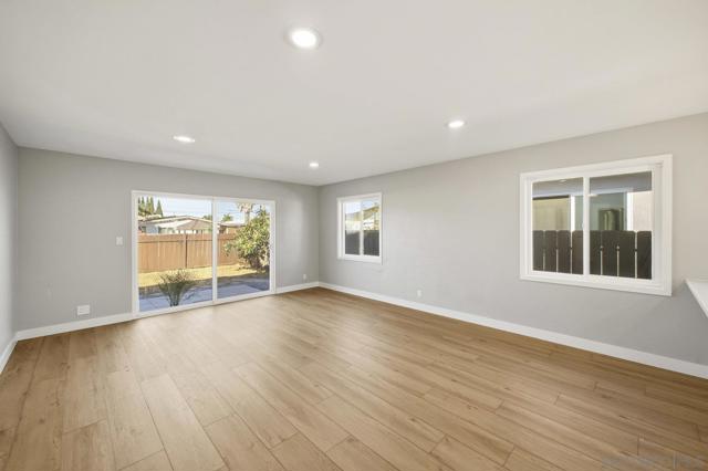 2990 Greyling Dr, San Diego CA: https://media.crmls.org/mediaz/69239c36-ea43-47a1-9ba5-9760a97fb413.jpg